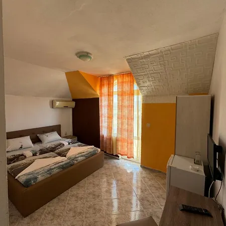 Laguna - Guest house 3*